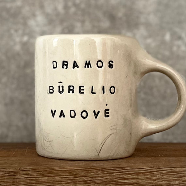 Puodelis dramos vadovei
