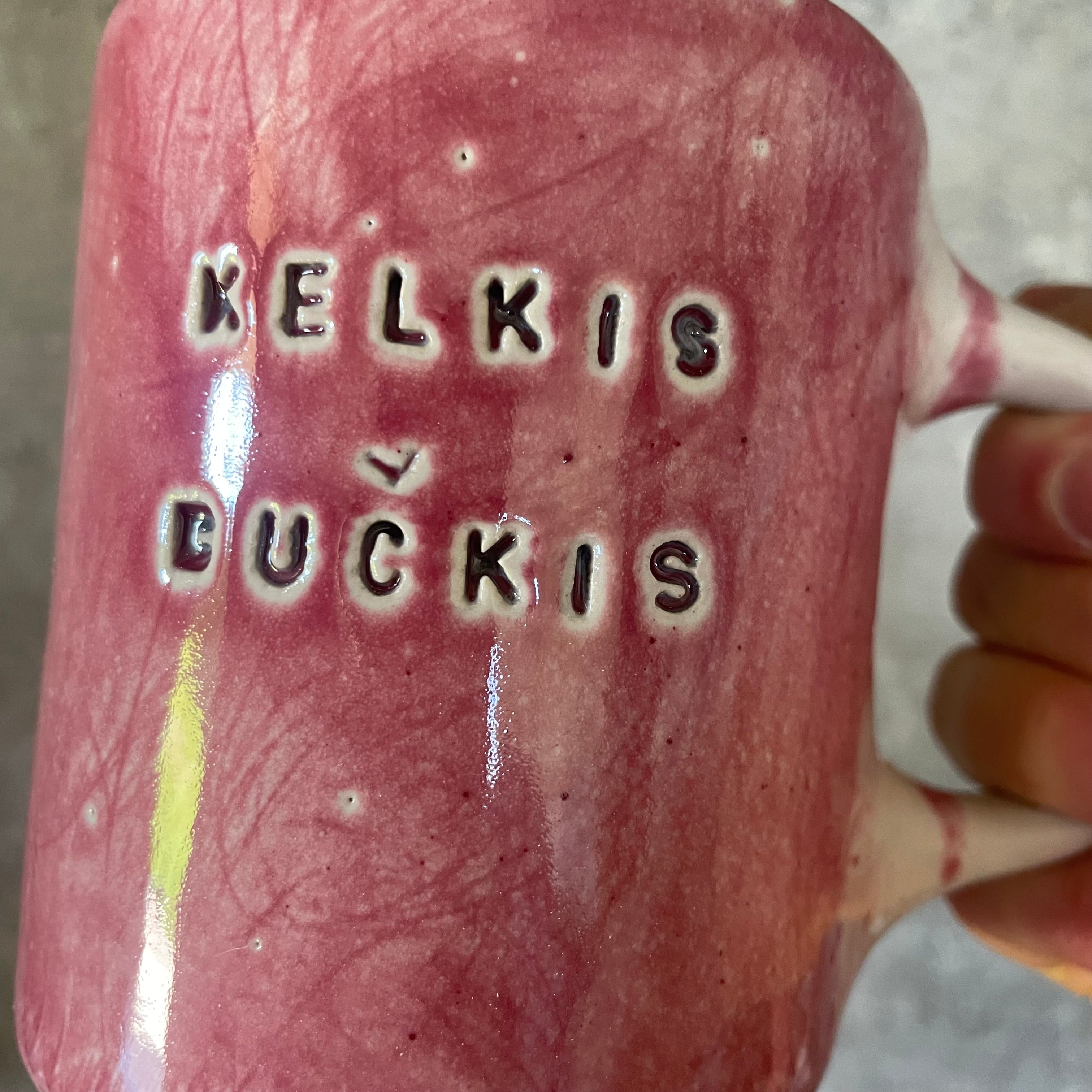 Irregularly pink mug KELKIS BUČKIS
