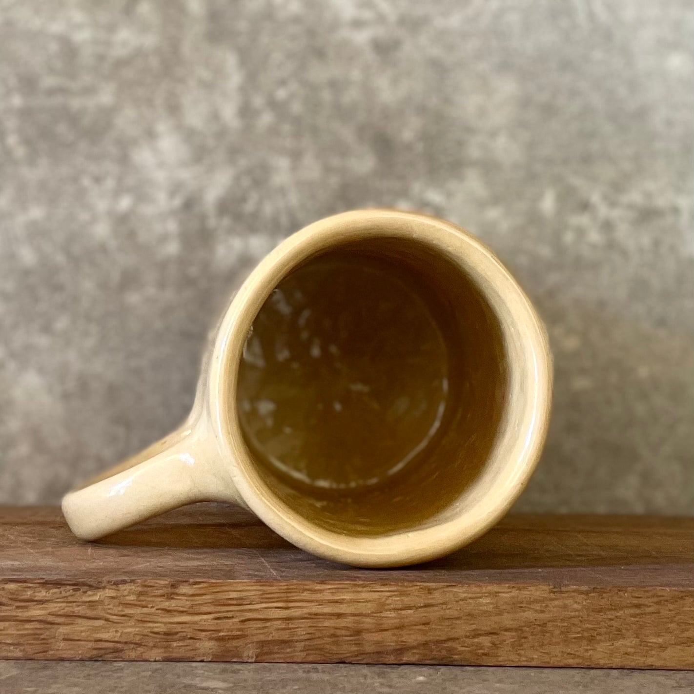 Yellow mug GAUNASI