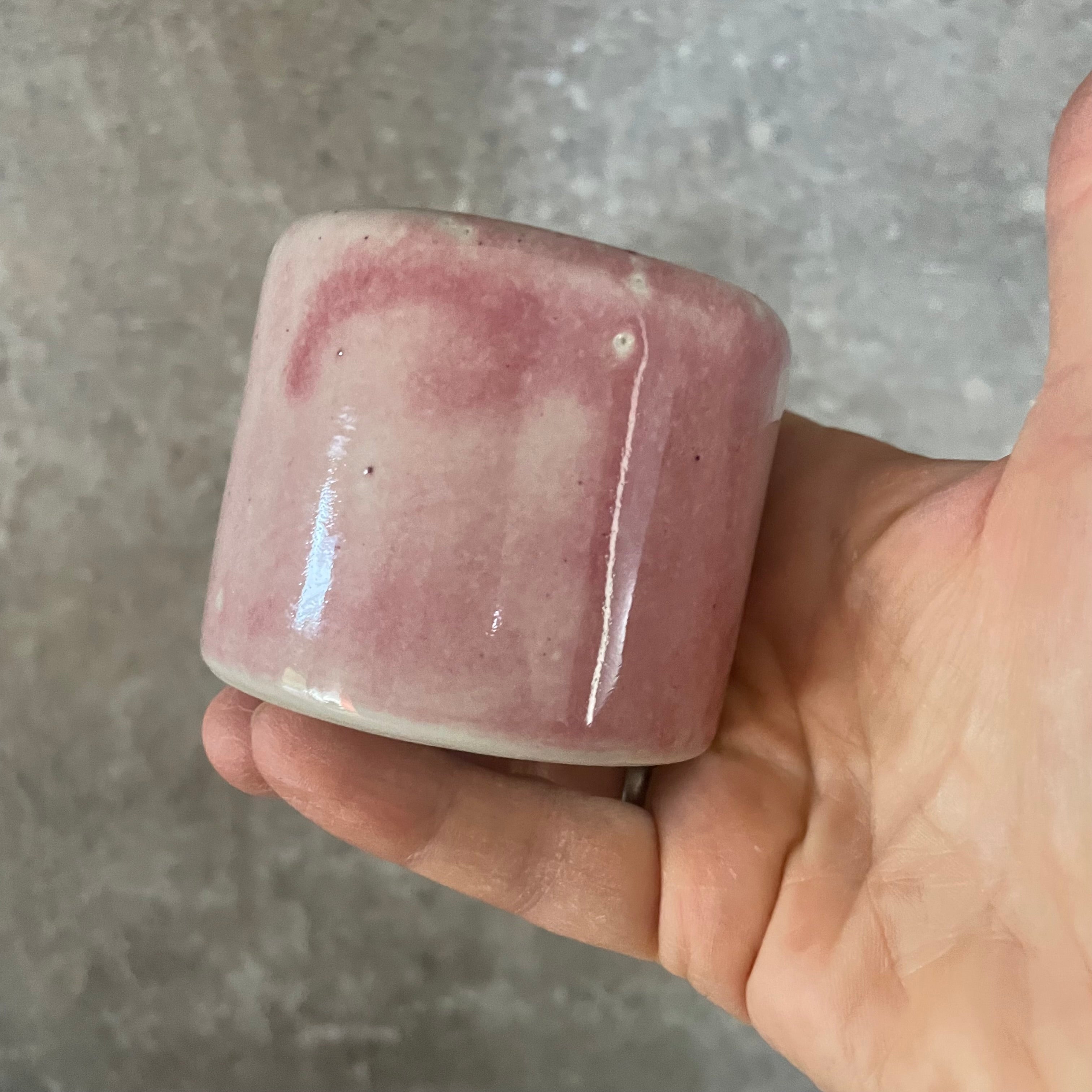 Pale pink small mug BONJOUR