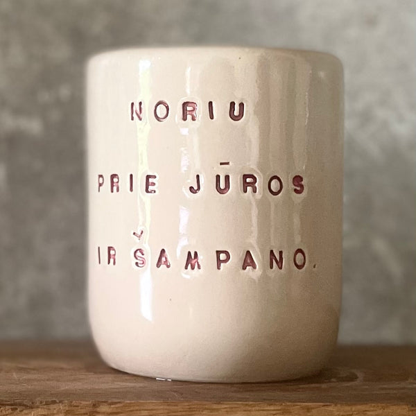 Rausvas puodelis NORIU ŠAMPANO