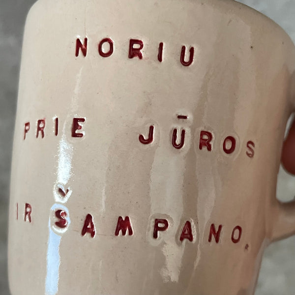 Rausvas mažas puodelis NORIU ŠAMPANO