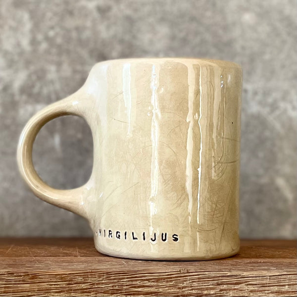 Ceramic mug with quote by Vergil
