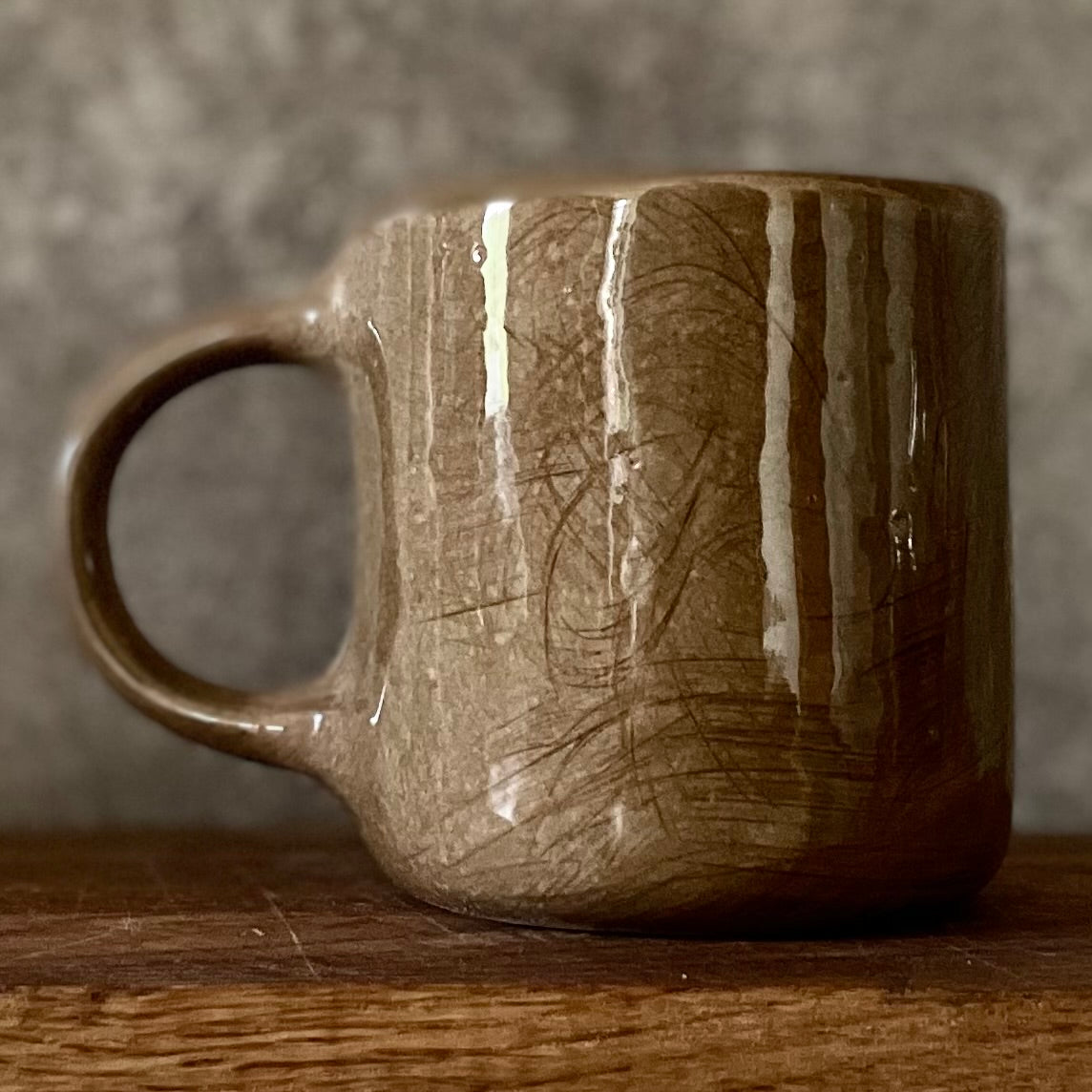 Brown mug with wishes