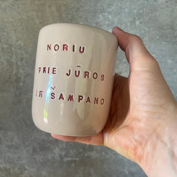 Rausvas puodelis NORIU ŠAMPANO