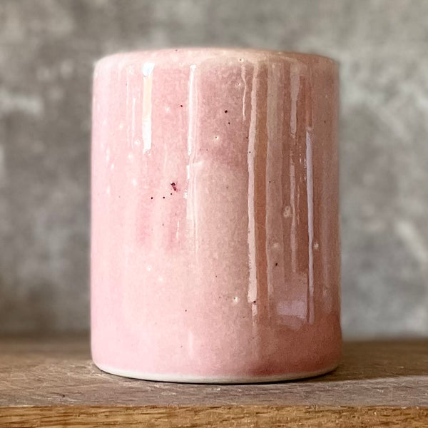 Mug in blushed pink