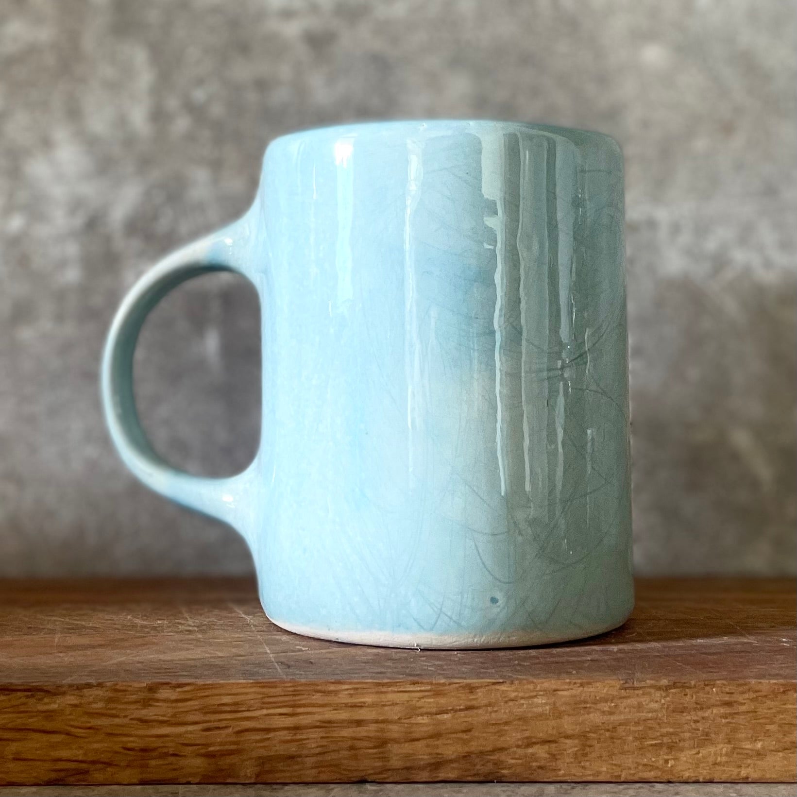Blue mug for doing