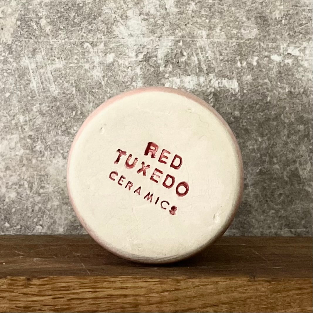 Puodelis su smagiu užrašu