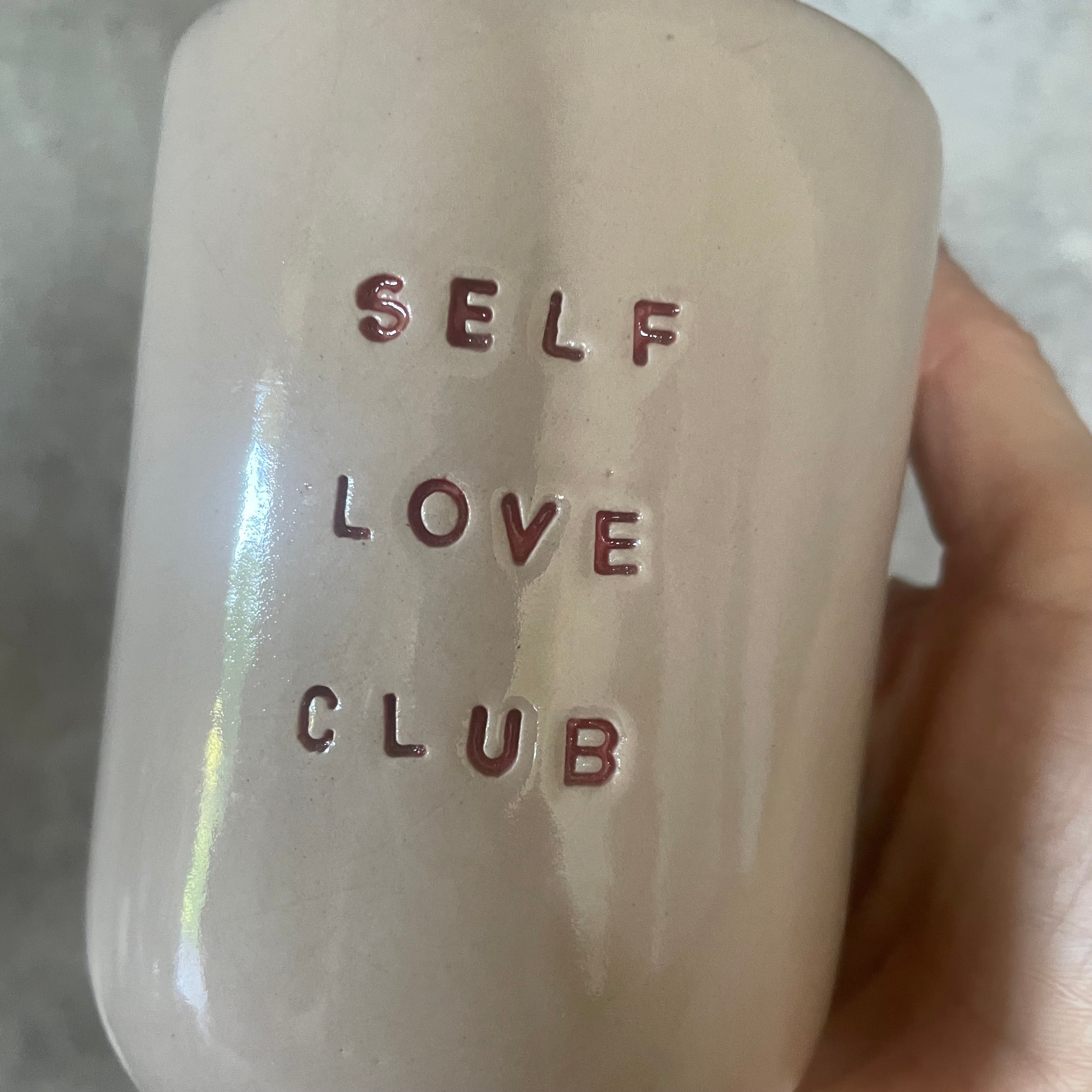 Puodelis be rankenos SELF LOVE CLUB