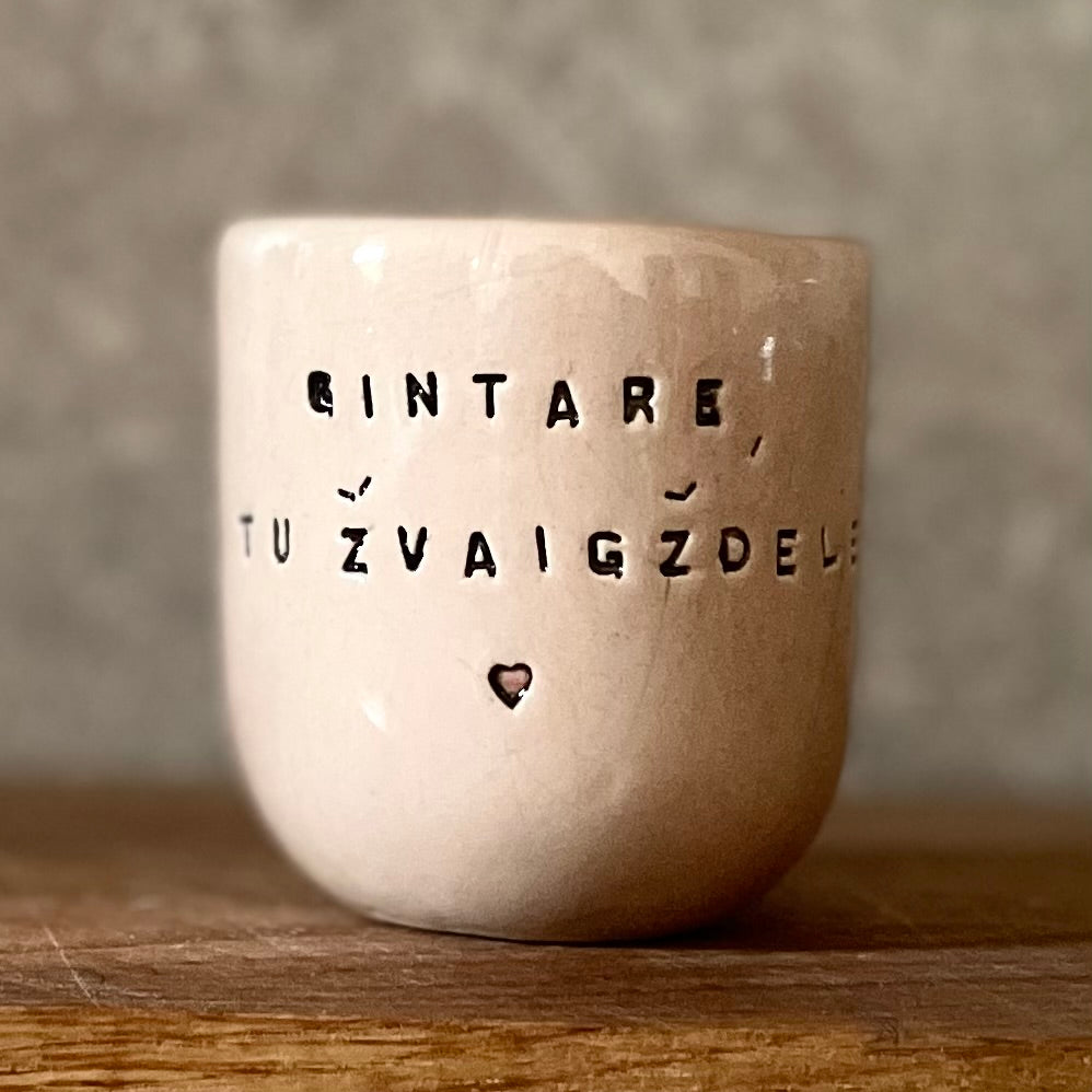 Mažytis puodelis Gintarei