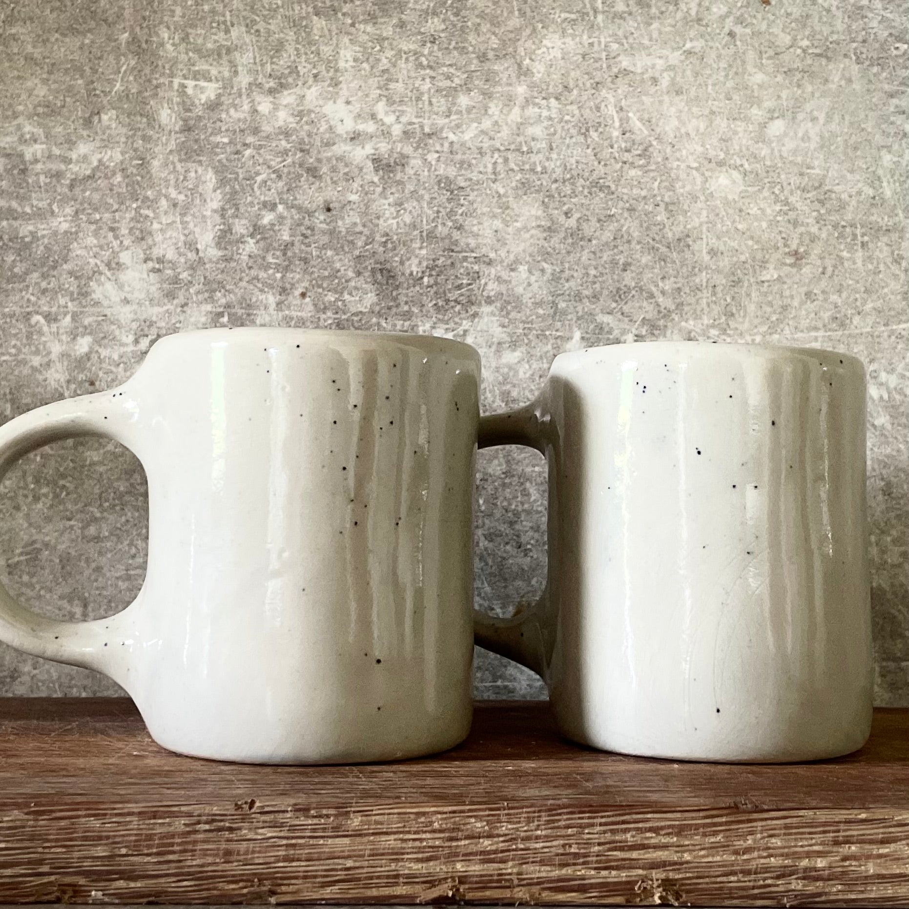 Lovely set of medium mugs