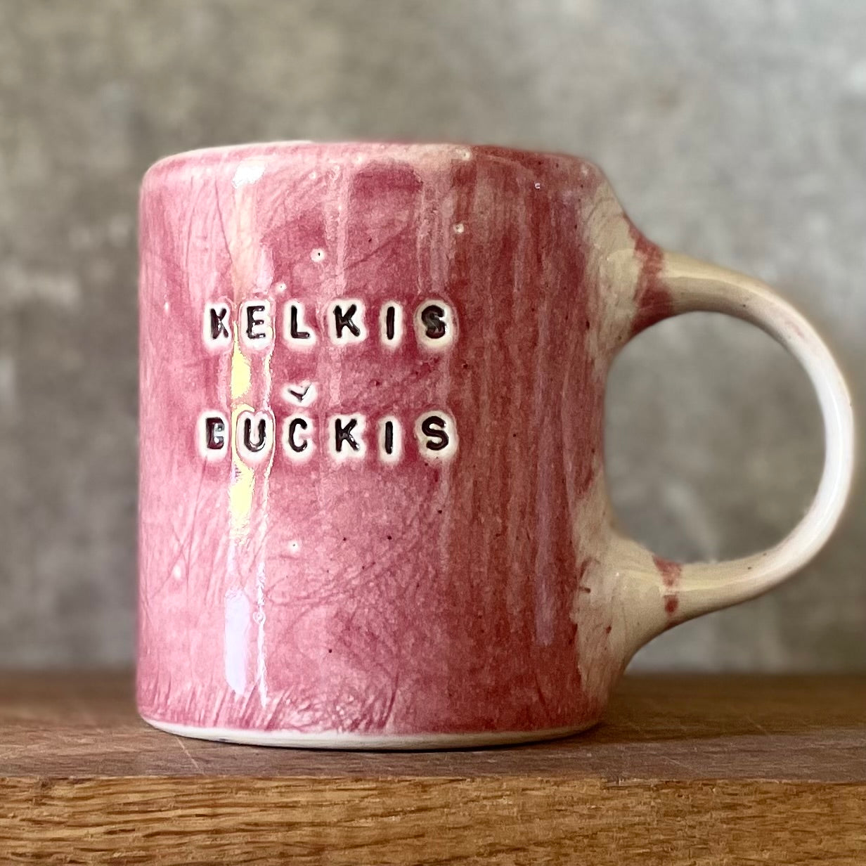 Irregularly pink mug KELKIS BUČKIS