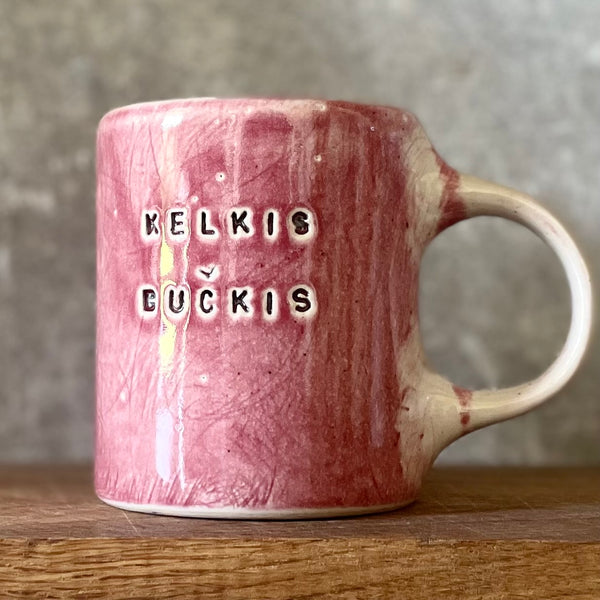Irregularly pink mug KELKIS BUČKIS