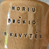 Puodelis su meiliu prašymu