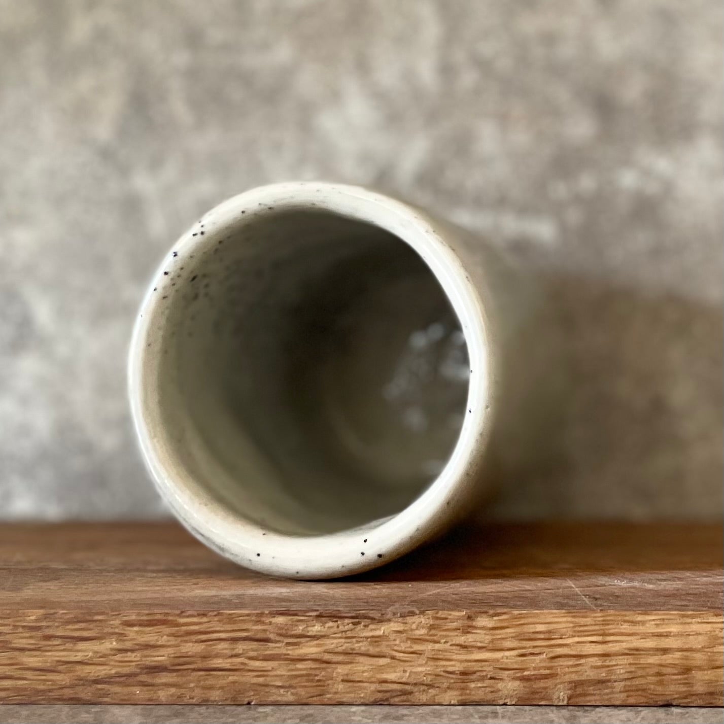 Speckled tumbler mug with saying about work