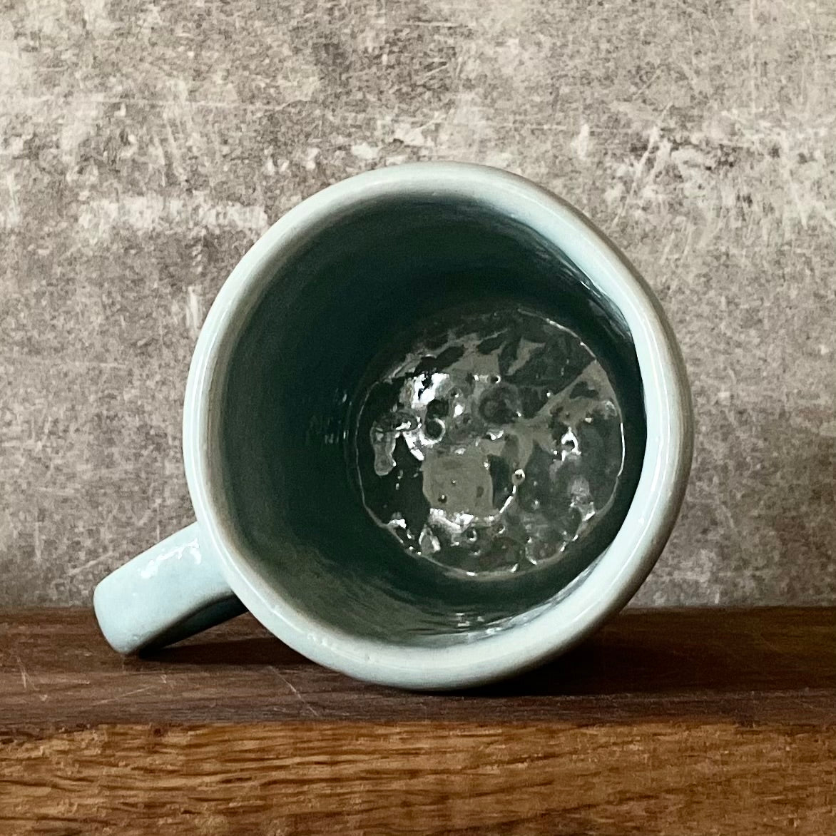 Blue mug with saying in Lithuanian