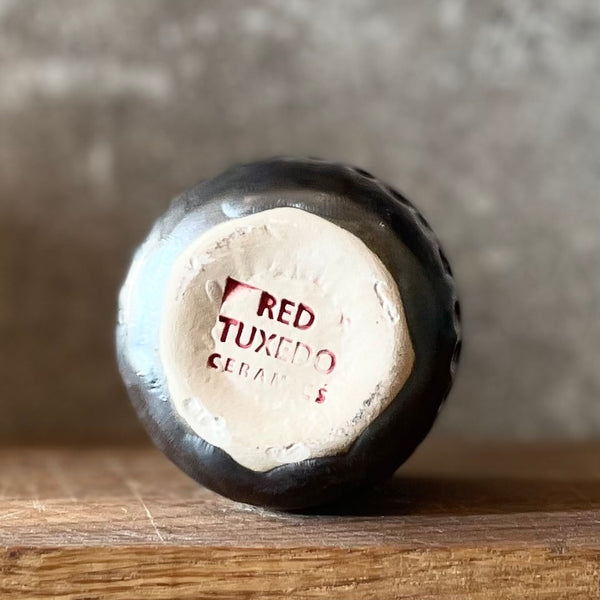 Labai mažas tamsus puodelis AS TAVE MYLIU