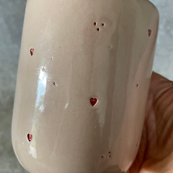 Mug about champagne with hearts