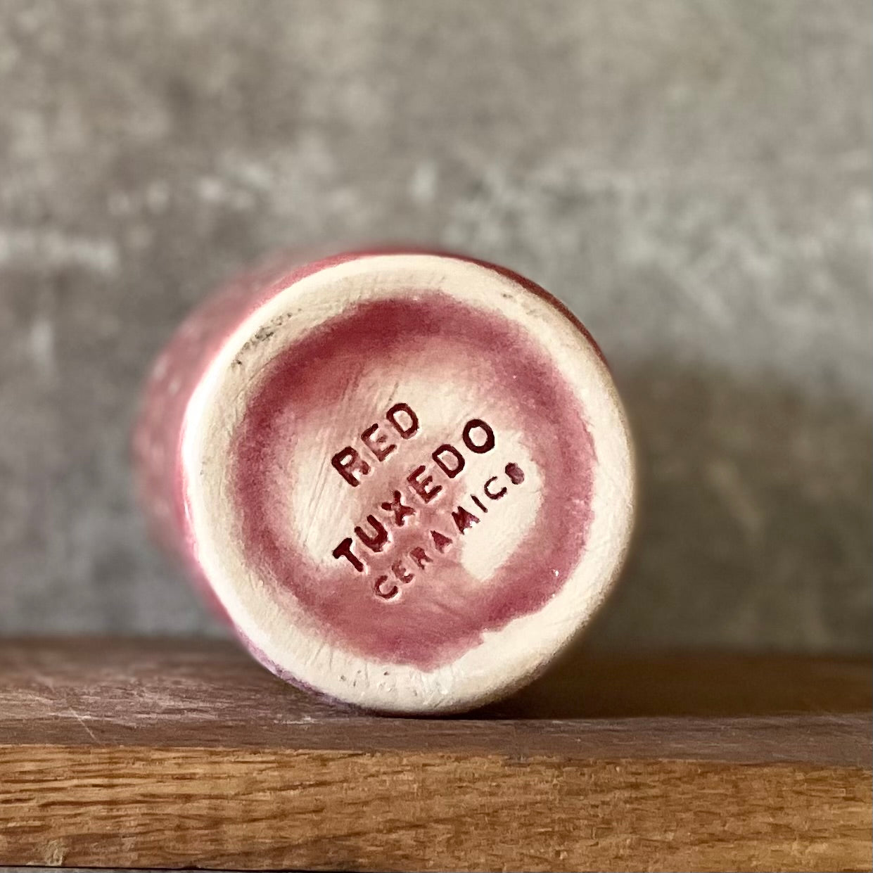 Pink mug with calming words without handle