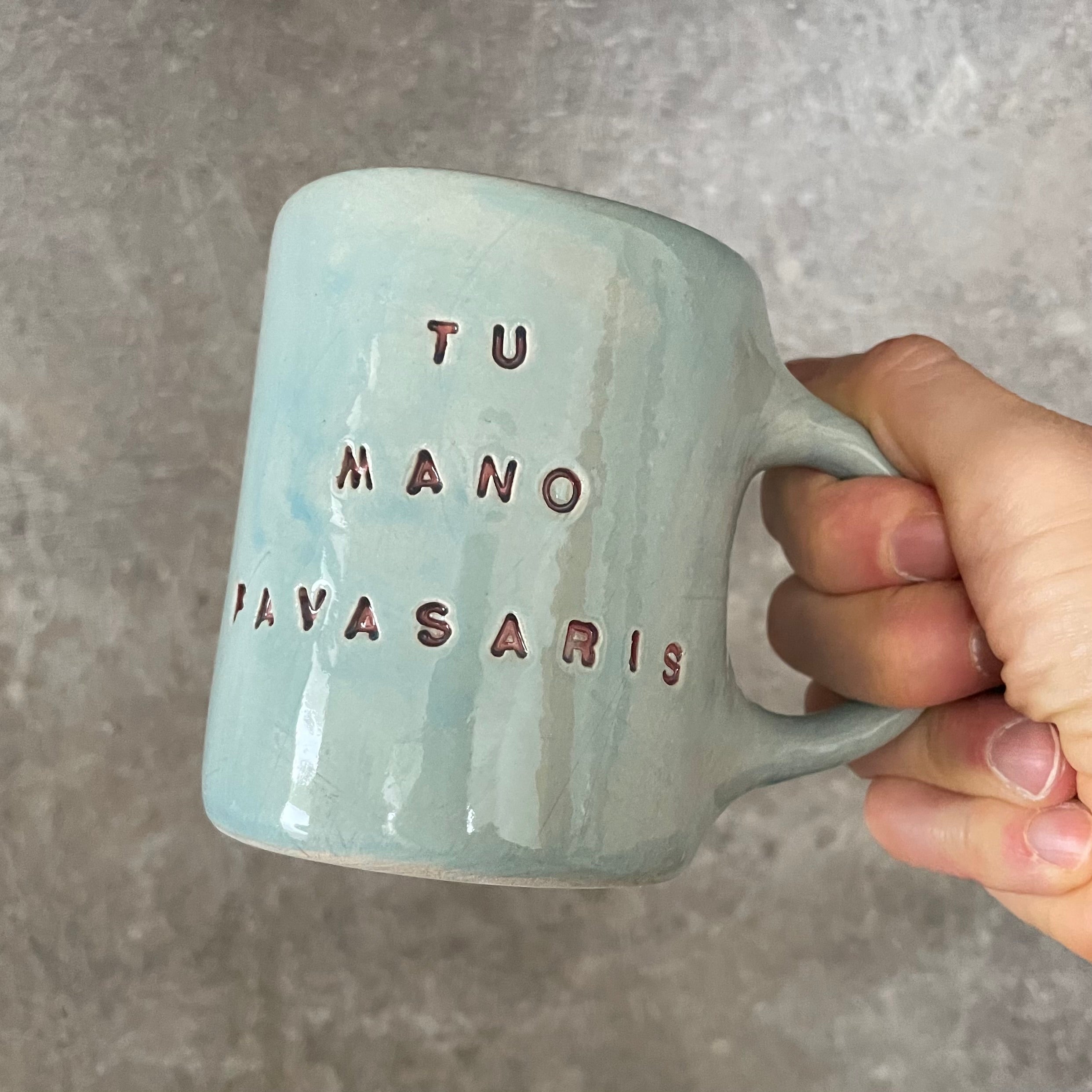 Light blue mug about spring