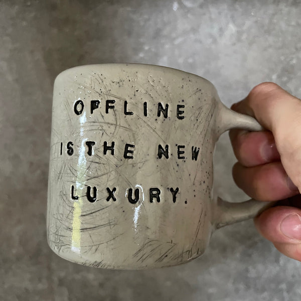 Ceramic mug OFFLINE with cat
