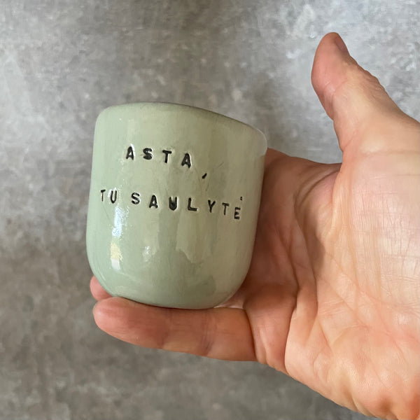 Mažytis puodelis Astai