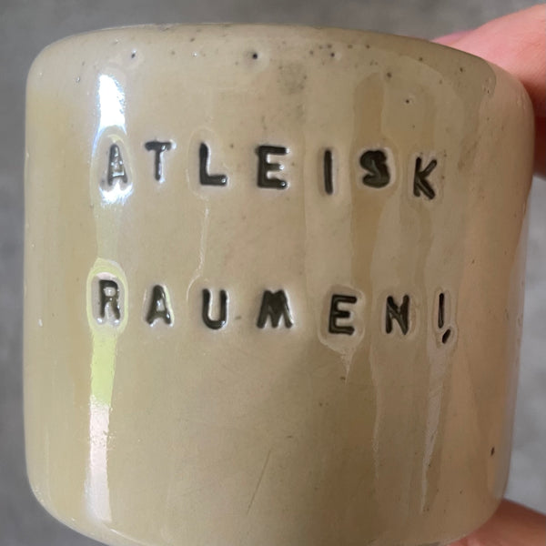Mažas puodelis "Atleisk raumenį"