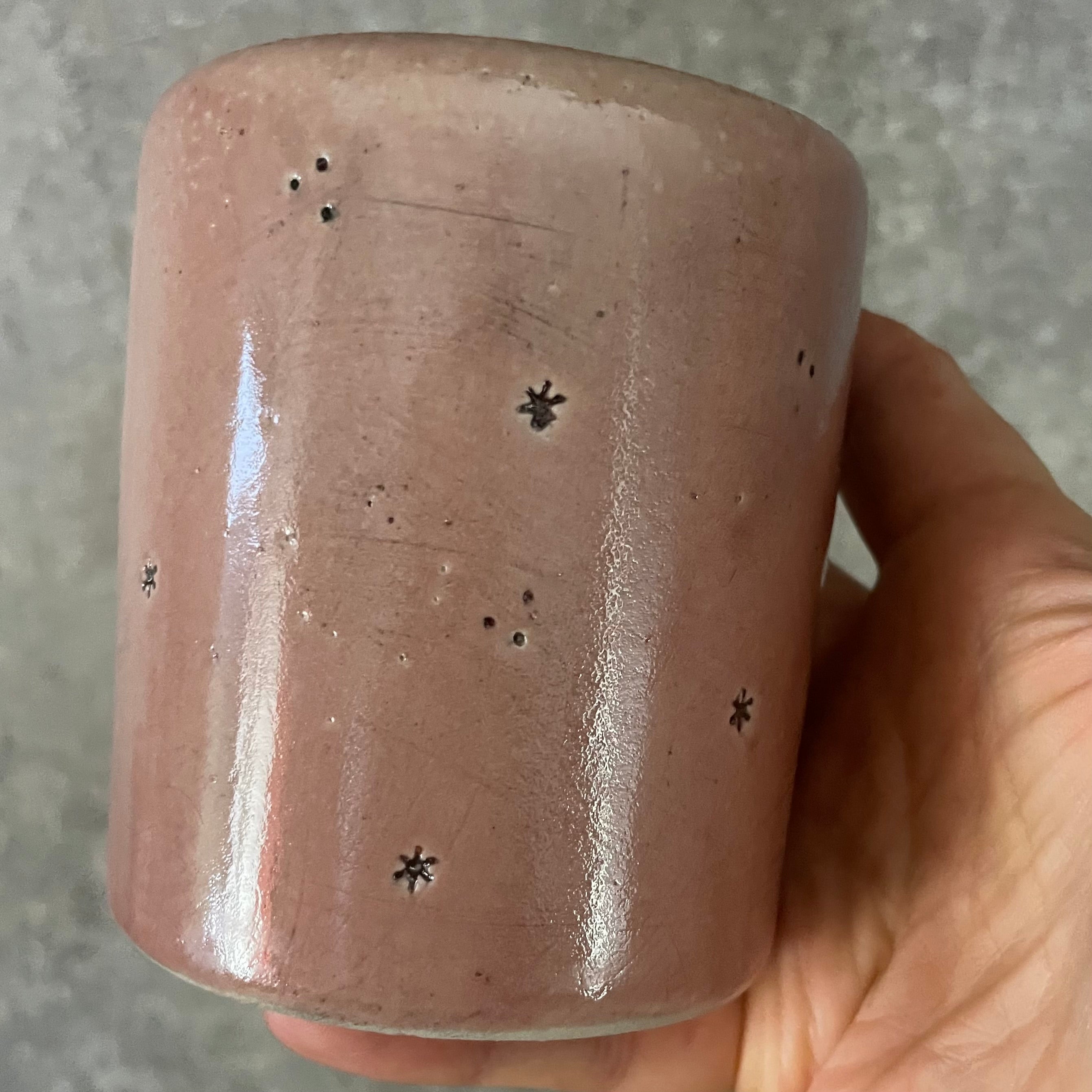 Pink mug with calming words without handle