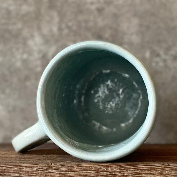 Big blue mug with saying in Lithuanian