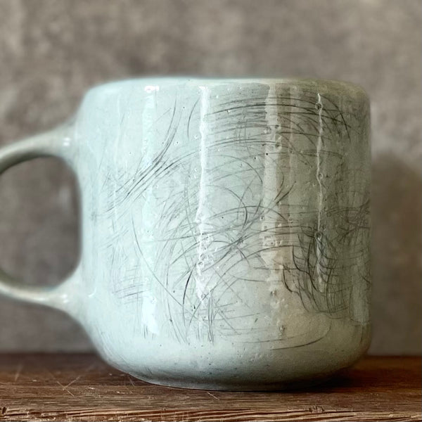 Big blue mug with saying in Lithuanian