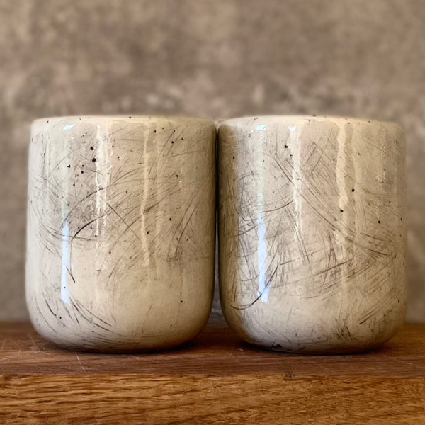 Speckled small mugs without handle "Liekam lovoj'