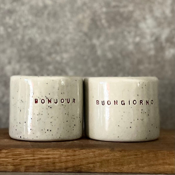 Mažų espresso puodelių rinkinys