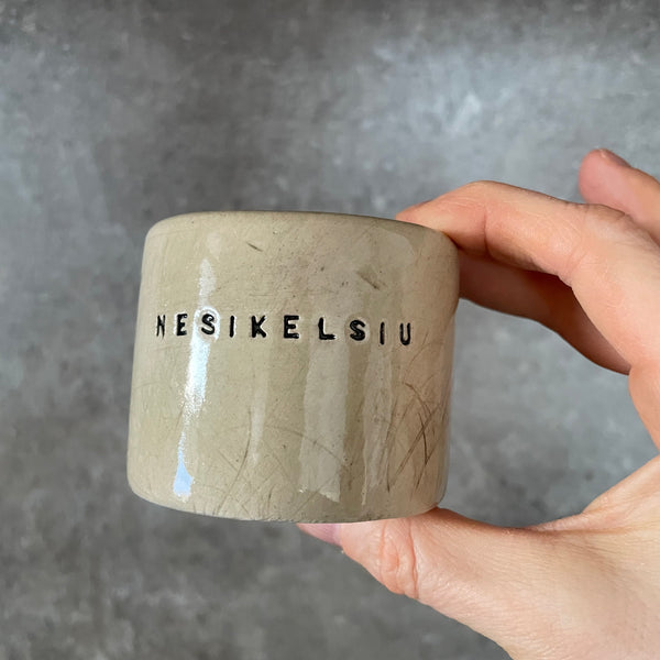 Du maži espresso puodeliai