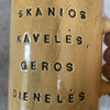 Puodelis su gerais palinkėjimais