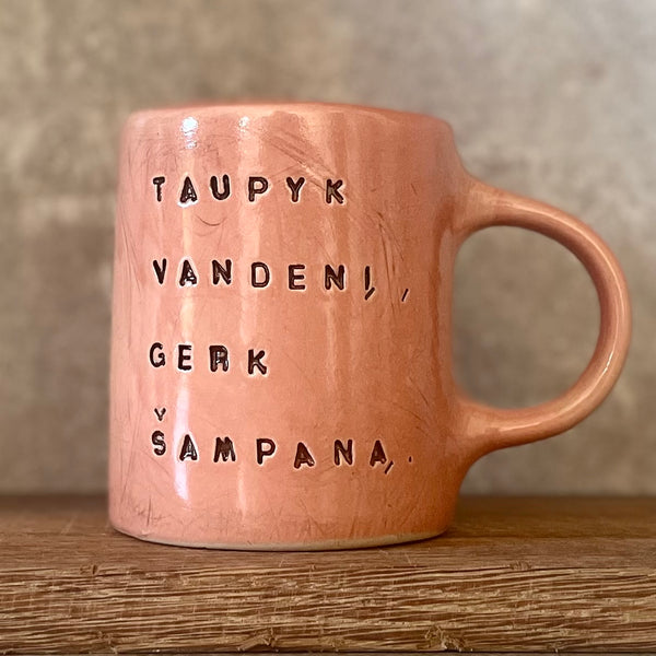Funny mug about champagne