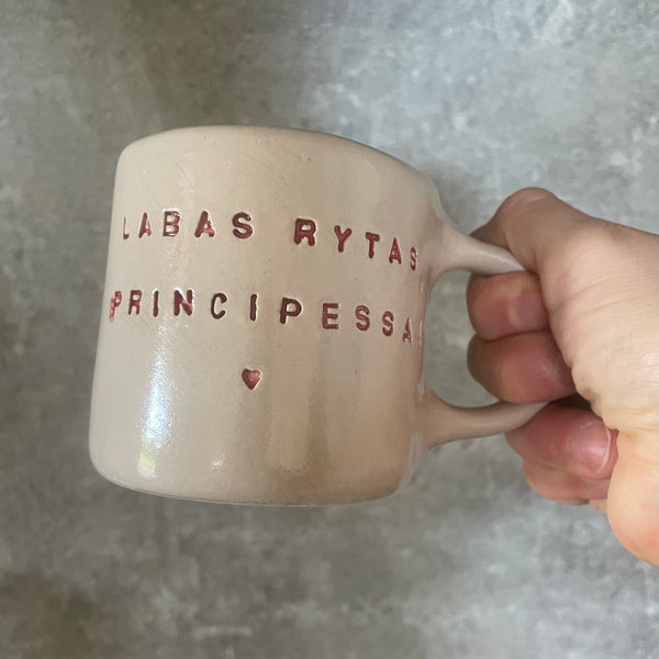 Puodelis princesei