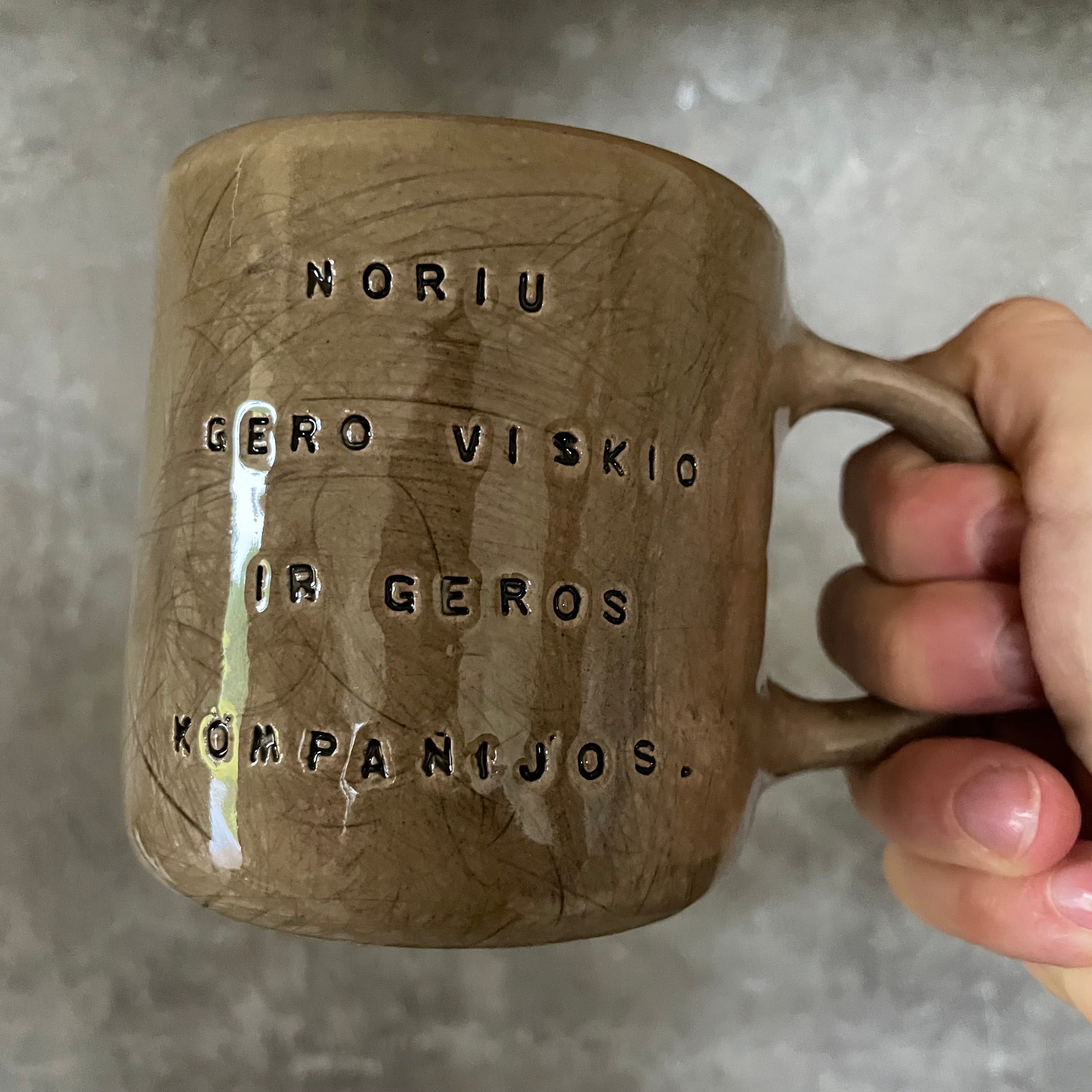 Brown mug with wishes