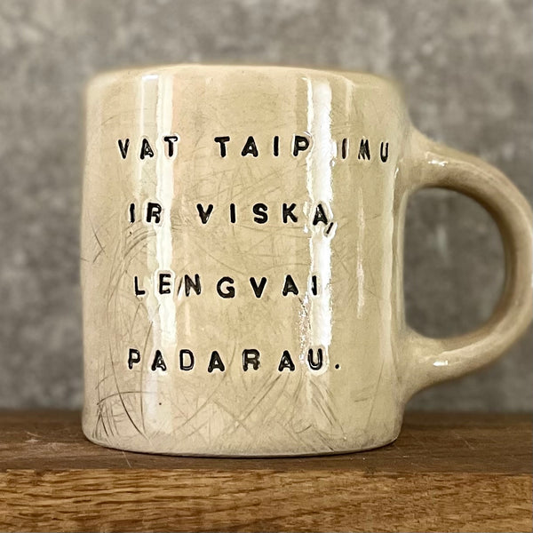 Labai didelis puodelis darbui