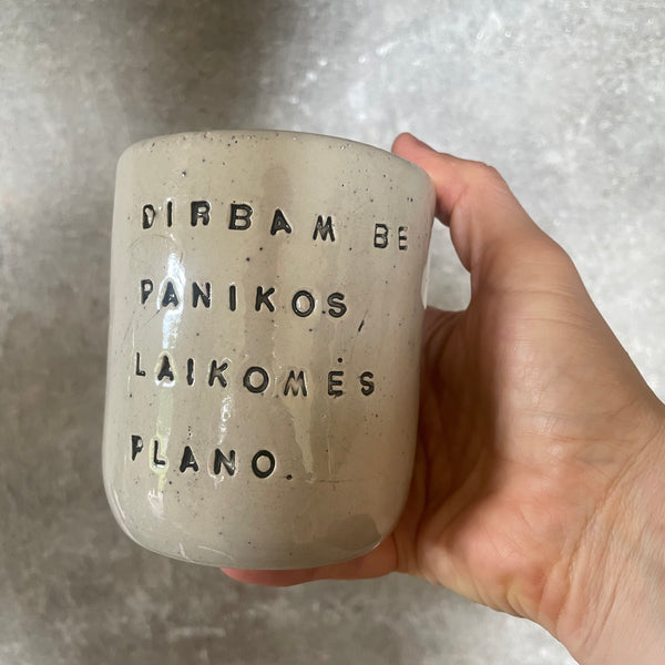 Speckled tumbler mug with saying about work