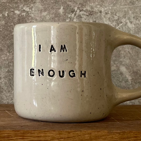 Puodelis "I am enough"