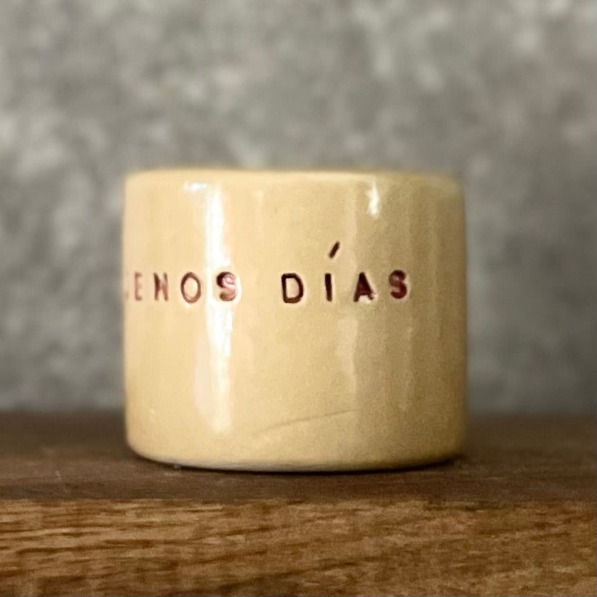 Mažas puodelis BUENOS DIAS