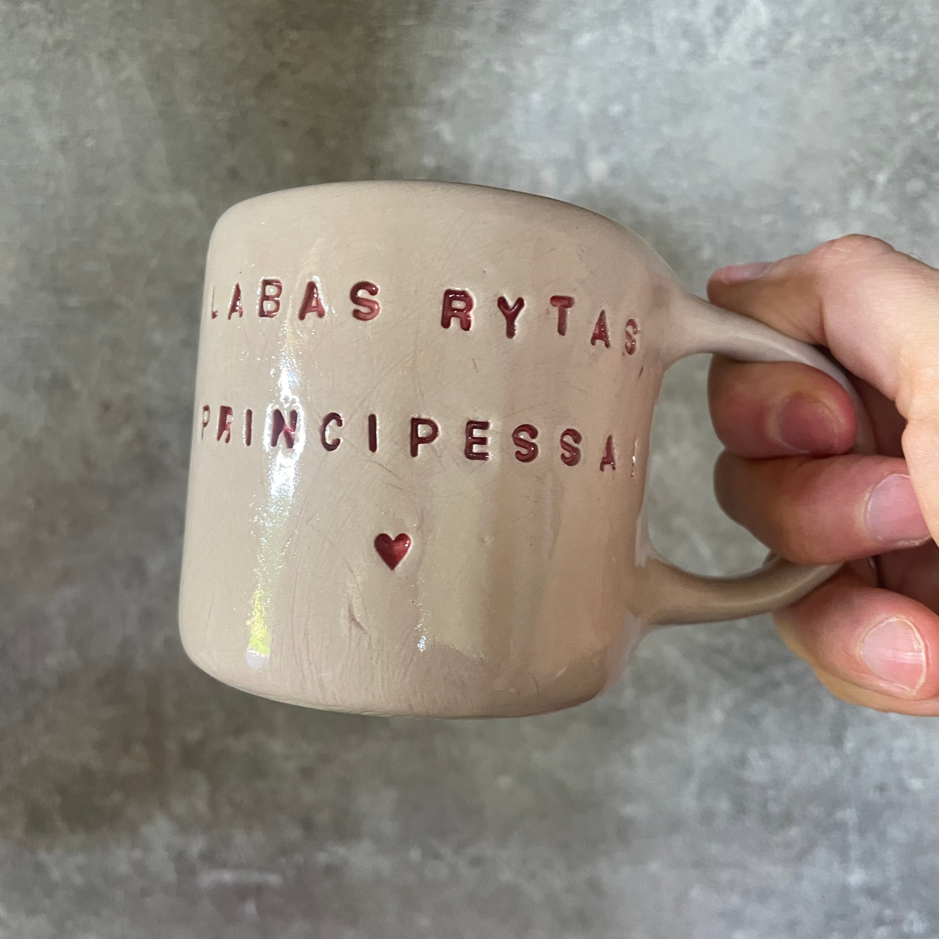 Puodelis princesei