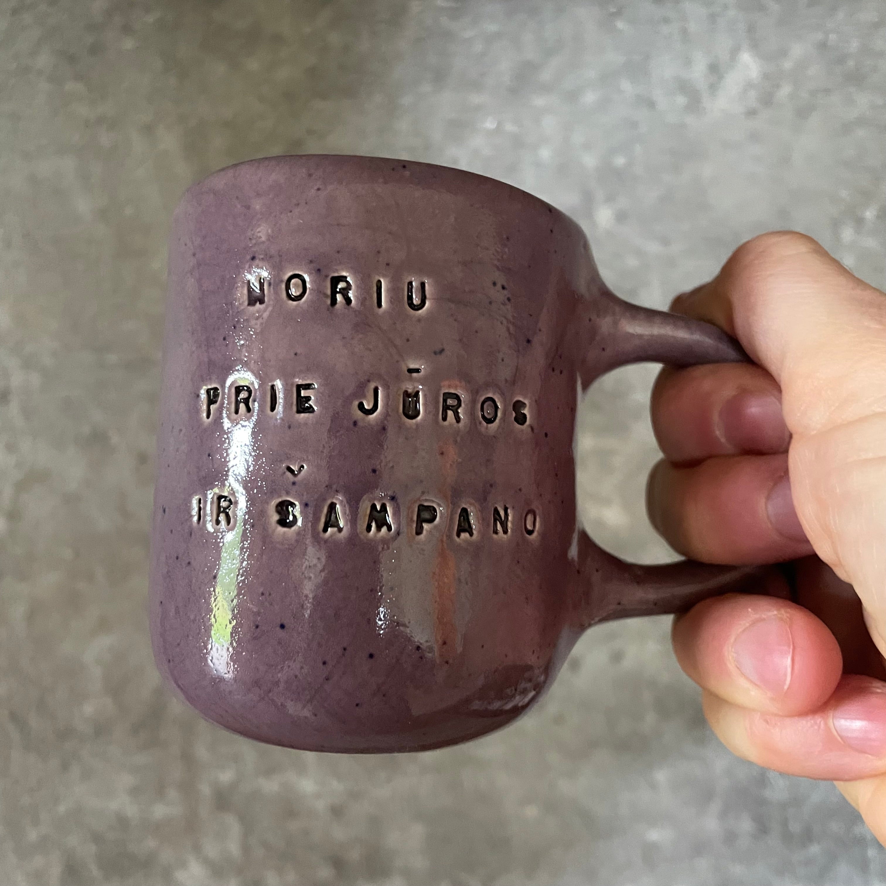 Violetinis mažas puodelis NORIU ŠAMPANO