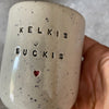 Du maži taškuoti puodeliai "KELKIS BUČKIS"