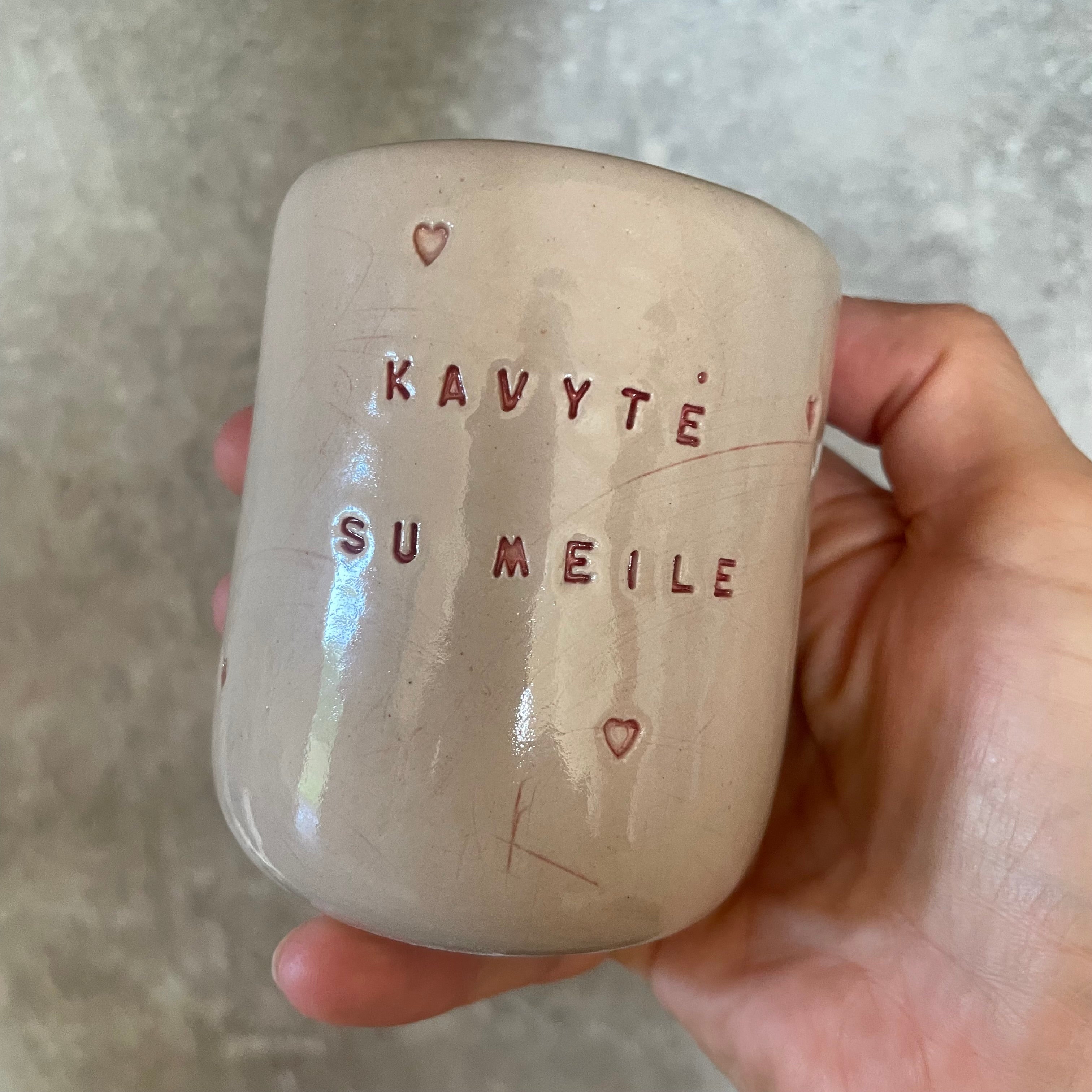 Du maži puodeliai Kavytė su meile ♡