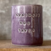 Svaiginančiai violetinis puodelis
