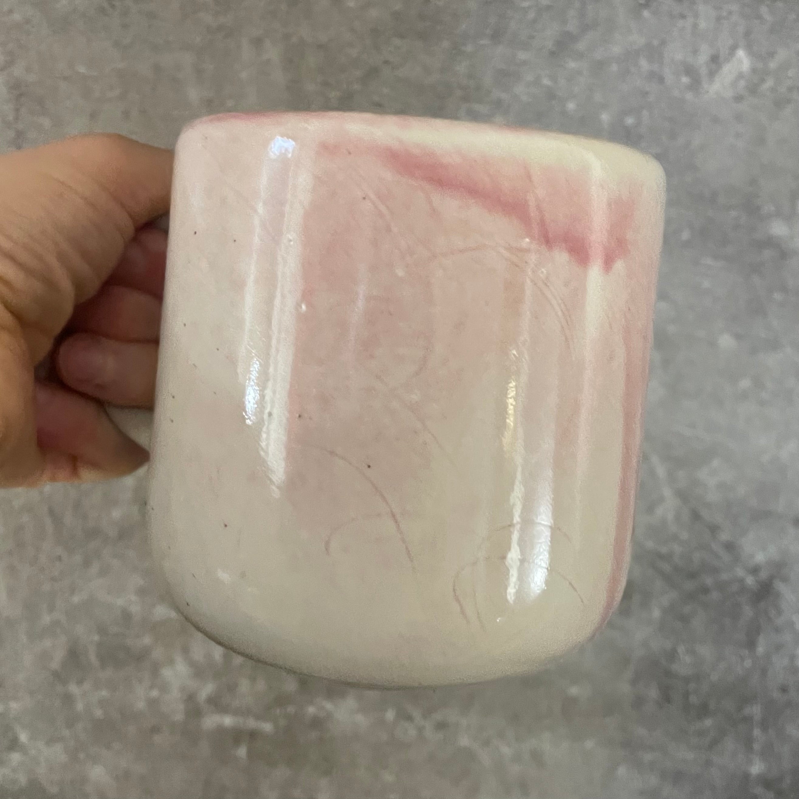 Big irregularly pink mug KELKIS BUČKIS