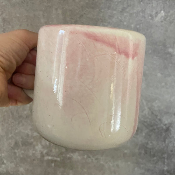 Big irregularly pink mug KELKIS BUČKIS
