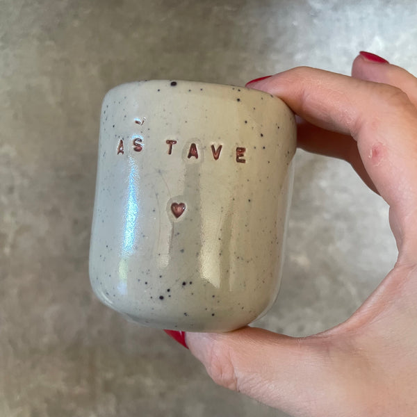 Du maži puodeliai "Aš tave ♥️"