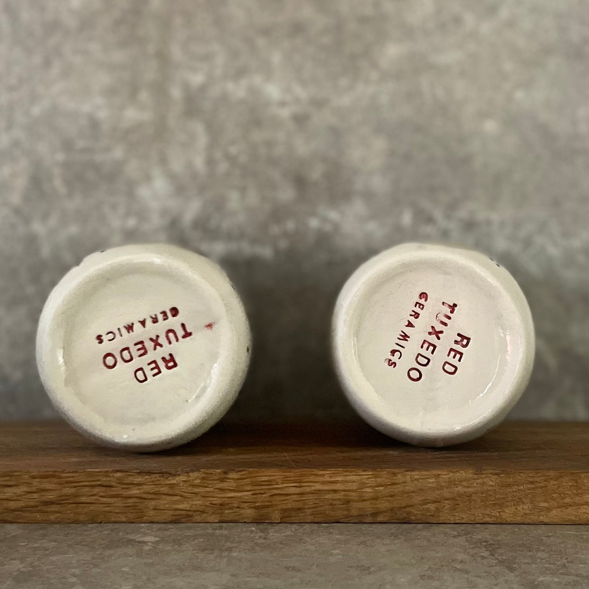 A pair of magic mugs